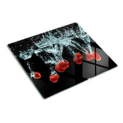 Schneidebrett glas Erdbeeren im Wasser