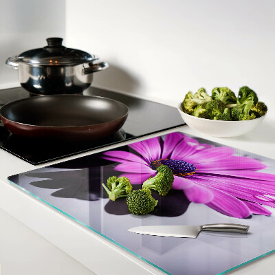 Glasschneidebrett Lila Blume mit Wassertropfen
