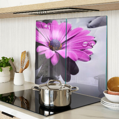 Glasschneidebrett Lila Blume mit Wassertropfen