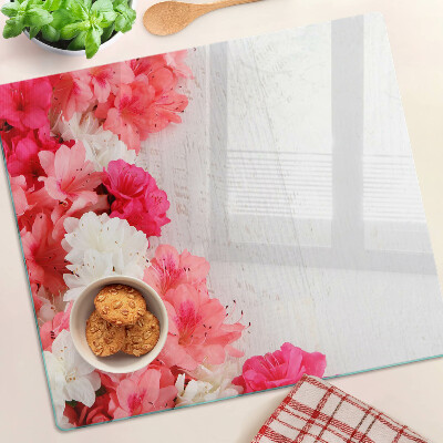 Schneidebrett glas Blumen in Rosa- und Weißtönen