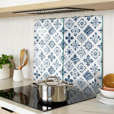 Glasschneidebrett Blumenmotiv im Folk-Stil