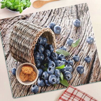 Glasschneidebrett Beeren in einem Korb