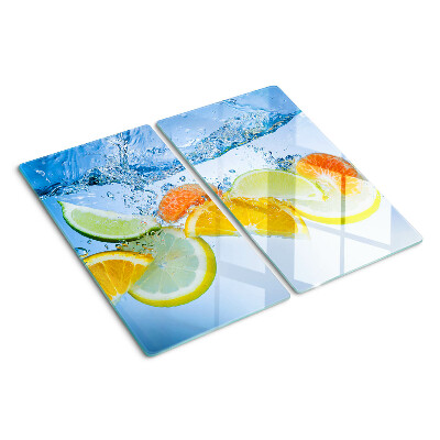 Schneidebrett glas Zitrusfrüchte im Wasser