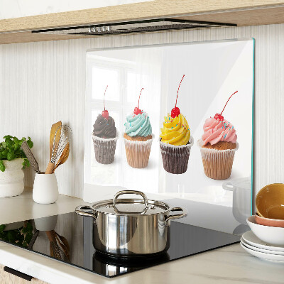 Schneidebrett glas Cupcake mit Schlagsahne und Kirsche