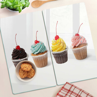 Schneidebrett glas Cupcake mit Schlagsahne und Kirsche