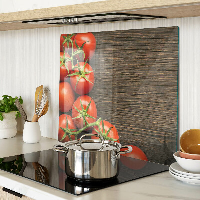 Schneidebrett glas Tomaten auf einem Holzhintergrund
