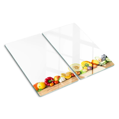 Schneidebrett glas Obst auf einem Brett