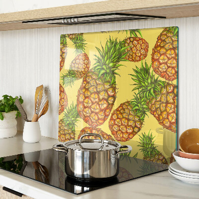 Glasschneidebrett Ananas auf gelbem Hintergrund