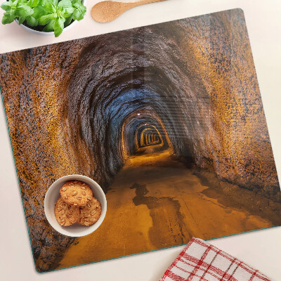 Schneidebrett glas Tunnel in der Höhle mit Beleuchtung