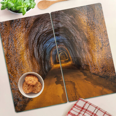 Schneidebrett glas Tunnel in der Höhle mit Beleuchtung