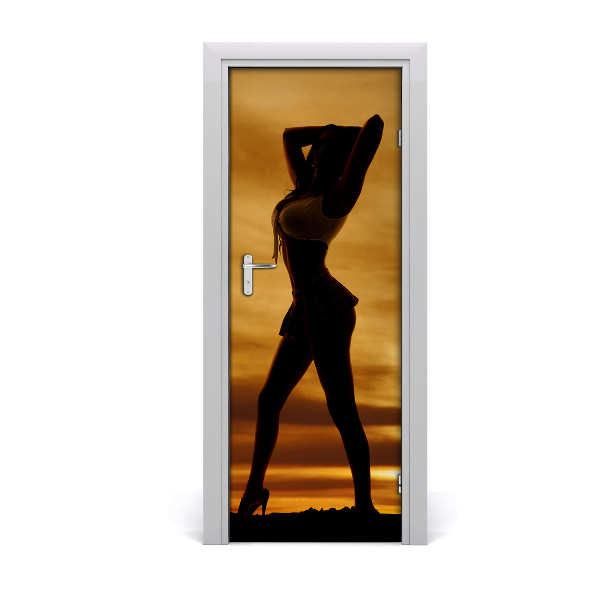 Selbstklebendes wandbild an der wand Kurzer rock