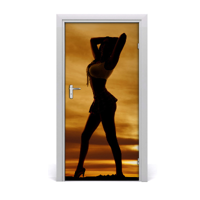 Selbstklebendes wandbild an der wand Kurzer rock