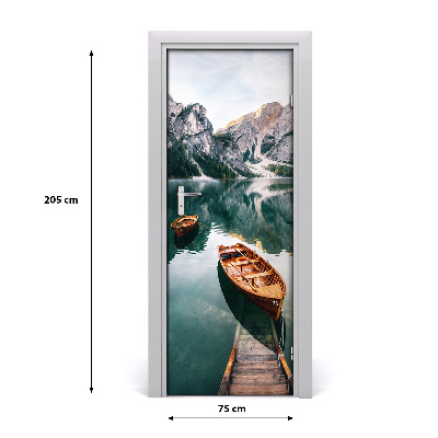 Selbstklebendes wandbild an der wand Das boot auf dem see