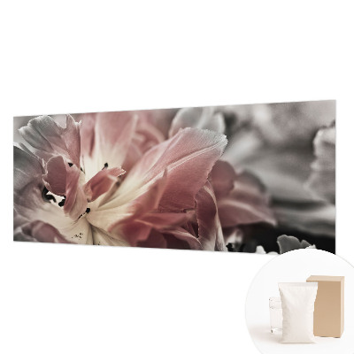 Fototapete fürs Schlafzimmer mit pastellfarbenem Blumenmotiv