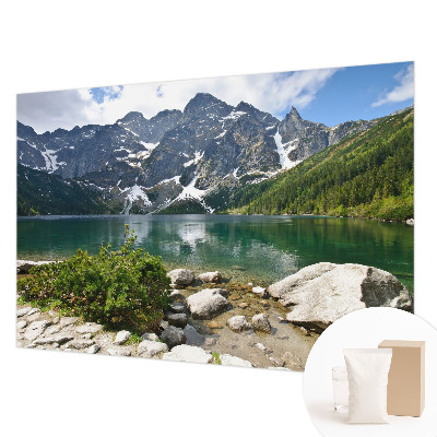 Fototapete fürs Wohnzimmer mit Motiv eines Bergsees