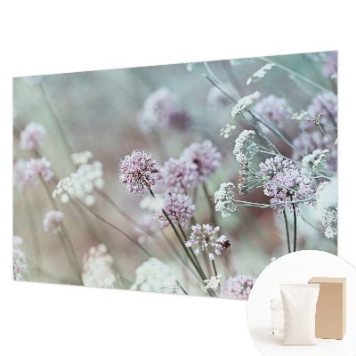 Fototapete fürs Kinderzimmer mit einem Motiv aus Wildblumen