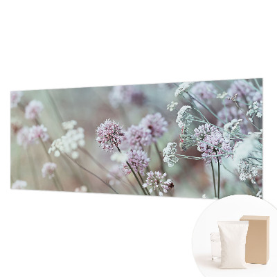 Fototapete fürs Kinderzimmer mit einem Motiv aus Wildblumen