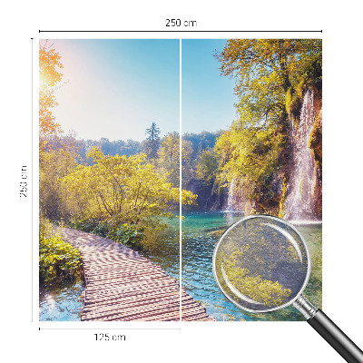 Vlies-Fototapete fürs Kinderzimmer mit Motiv einer Naturlandschaft