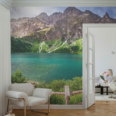 Vlies-Fototapete fürs Schlafzimmer mit Motiv einer Berglandschaft