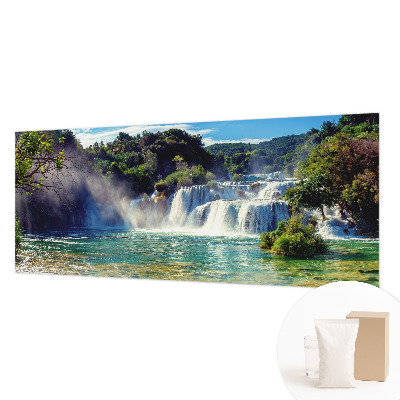 Fototapete fürs Wohnzimmer mit einer Wasserfalllandschaft