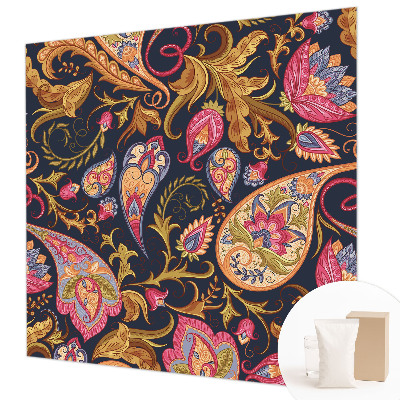 Vliestapete fürs Schlafzimmer mit buntem Paisley‑Motiv