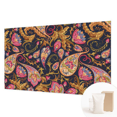 Vliestapete fürs Schlafzimmer mit buntem Paisley‑Motiv