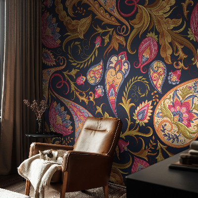 Vliestapete fürs Schlafzimmer mit buntem Paisley‑Motiv