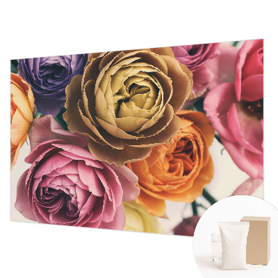 Vliestapete fürs Wohnzimmer mit bunten Rosen