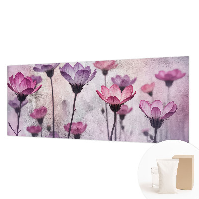 Vliestapete fürs Schlafzimmer mit pastellfarbenem Blumenmuster