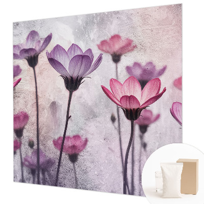 Vliestapete fürs Schlafzimmer mit pastellfarbenem Blumenmuster