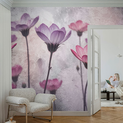 Vliestapete fürs Schlafzimmer mit pastellfarbenem Blumenmuster