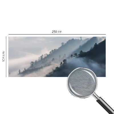 Bedruckte Vlies-Fototapete mit einer nebligen Landschaft als Motiv