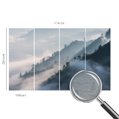 Bedruckte Vlies-Fototapete mit einer nebligen Landschaft als Motiv