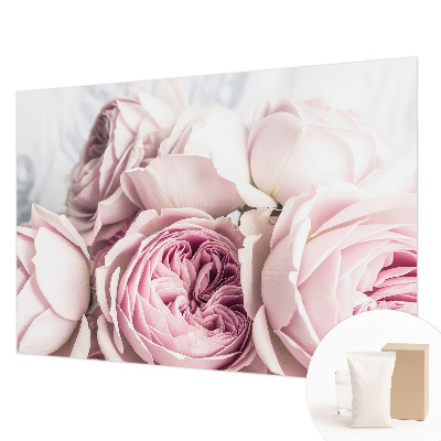 Fototapete fürs Wohnzimmer mit rosafarbenen Rosenmotiv