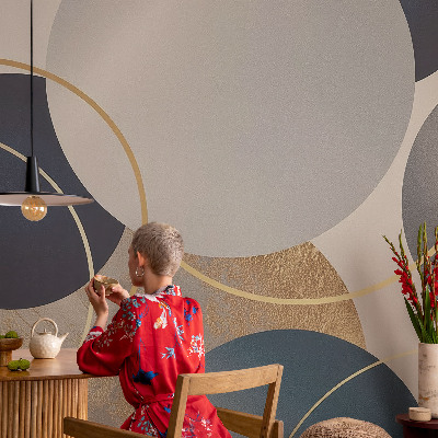 Vliestapete fürs Wohnzimmer mit einem Muster aus kreativen Kreisen