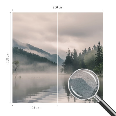 Motivtapete aus Vlies mit einem atmosphärischen See als Motiv