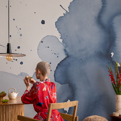Vliestapete fürs Schlafzimmer mit marinblauen Farbtupfern