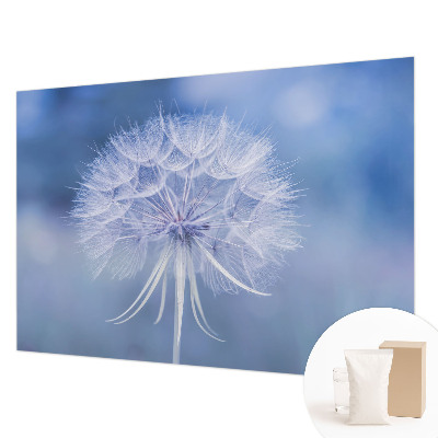 Wandtapete mit blauem Dessin