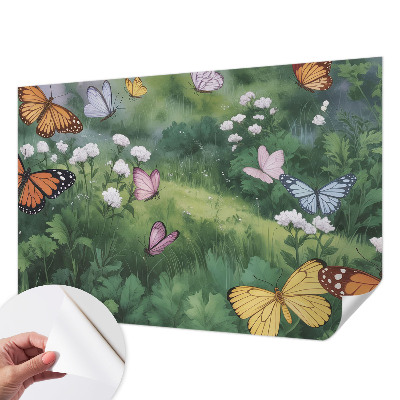 Vintage tapete Schmetterlinge auf der Wiese