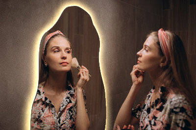 Unregelmäßig geformter Spiegel modern mit LED-Hintergrundbeleuchtung