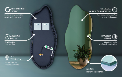 Unförmiger spiegel beleuchtet innovativ