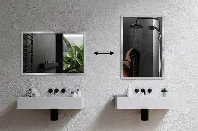 Spiegel mit Silberrahmen in modernem Design