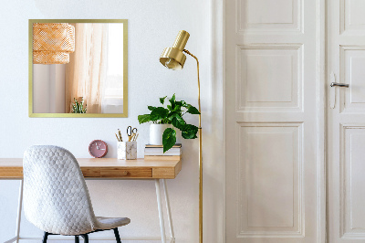 Spiegel mit Rahmen in Gold dekoratives Element