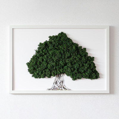 Moosbild Baum mit Wurzeln