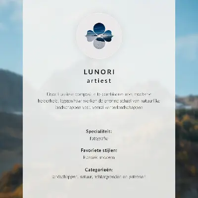 Leinwand Kunstdruck Berggipfel im Nebel mit einer Ausstrahlung von Frieden und Eleganz