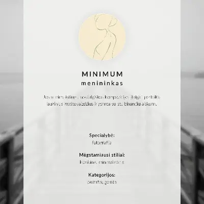 Poster schwarz-weiße Pier mit ruhigem Wasser in minimalistischer Landschaft