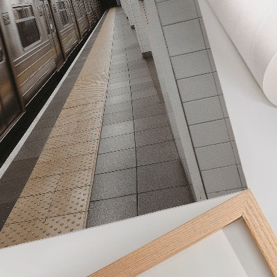 Poster Moderner U-Bahnsteig, dynamischer architektonischer Raum