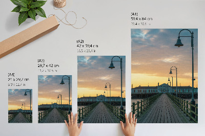 Kunstdruck leinwand Holzbrücke, Laterne, malerischer Himmel