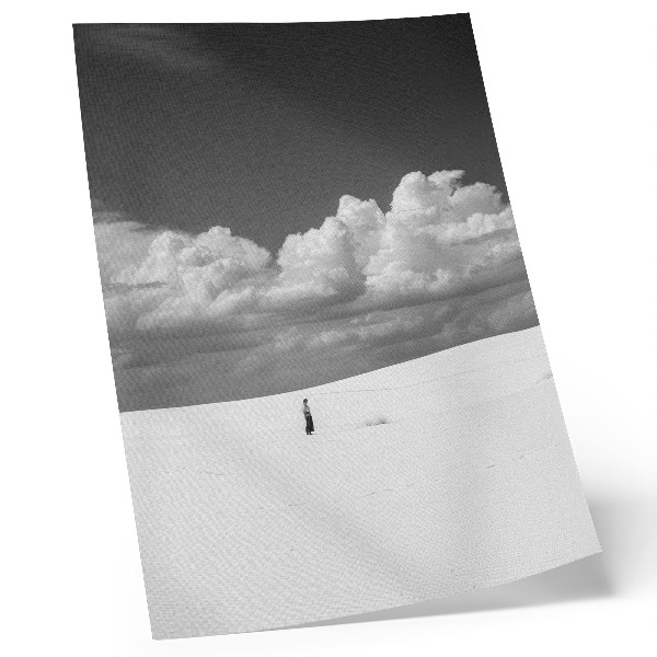 Wandposter Schwarz-Weiß-Komposition mit Wolken und Wüste