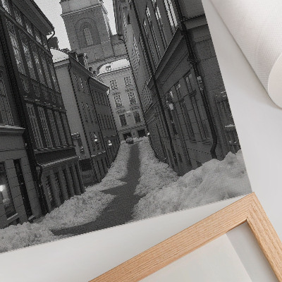 Poster Eine enge Straße mit der Kathedrale im Hintergrund